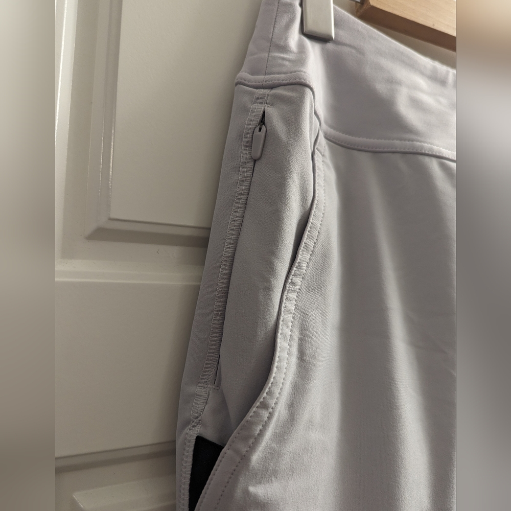๐3/$50๐ Rebook Speedwick Track Pants - Picture 3 of 8